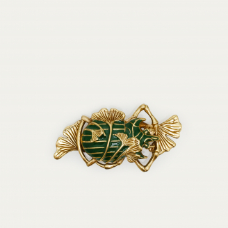 Broche Laiton Barbara Scarabée Or Feuilles de Ginko et Résine Verte